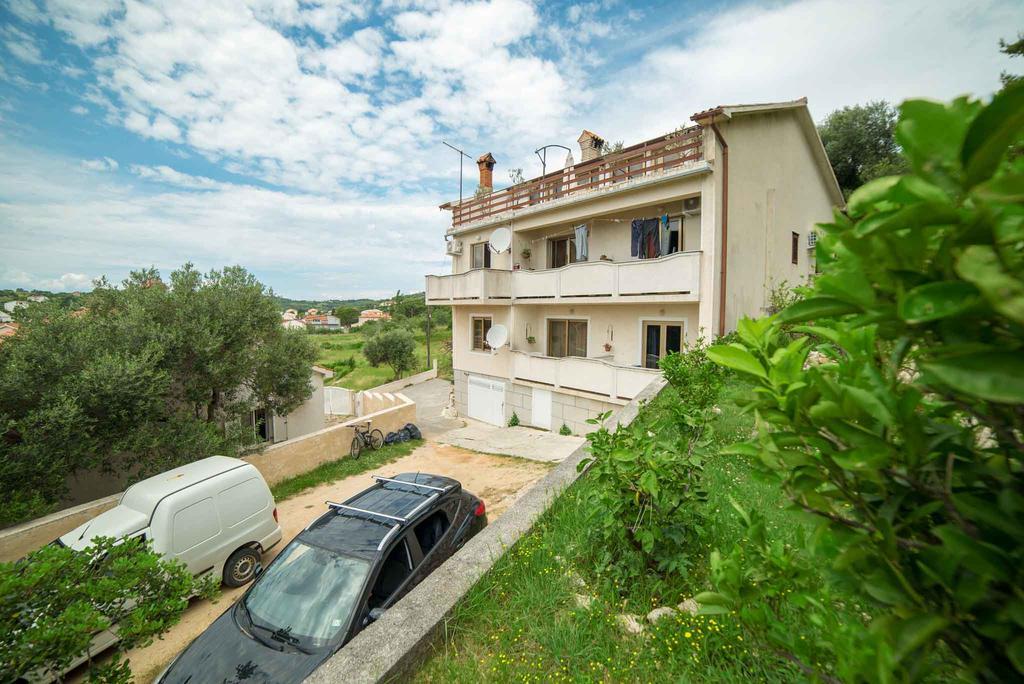 Palit Apartment Anica מראה חיצוני תמונה
