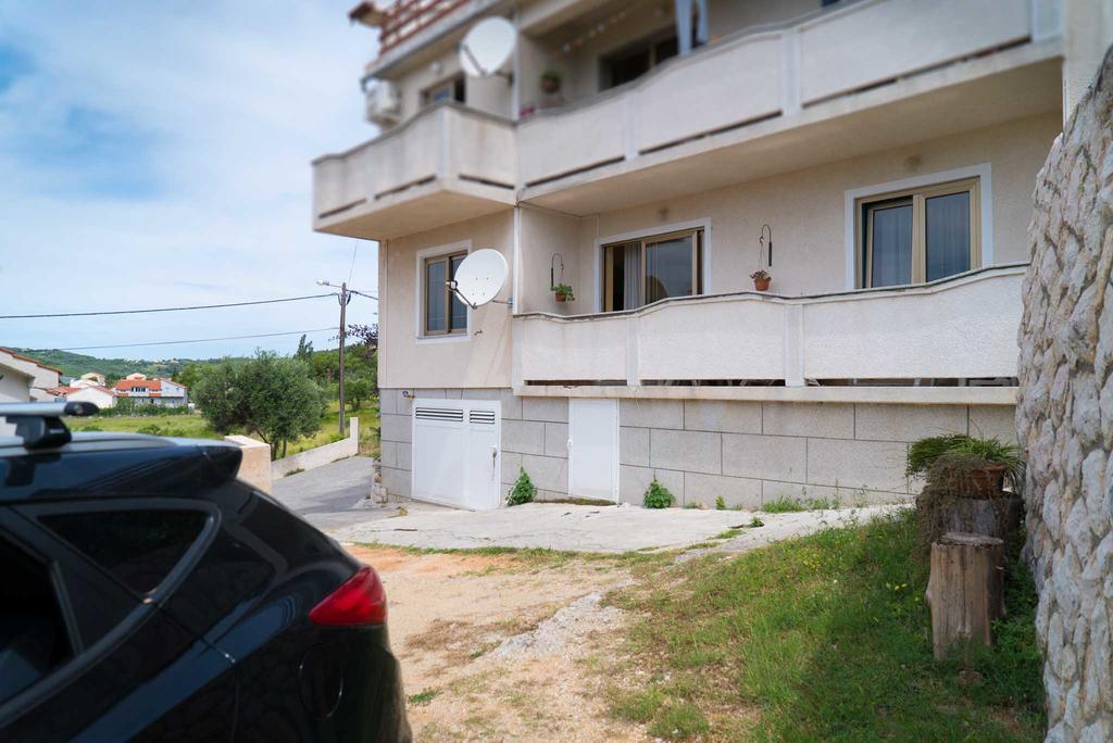Palit Apartment Anica מראה חיצוני תמונה